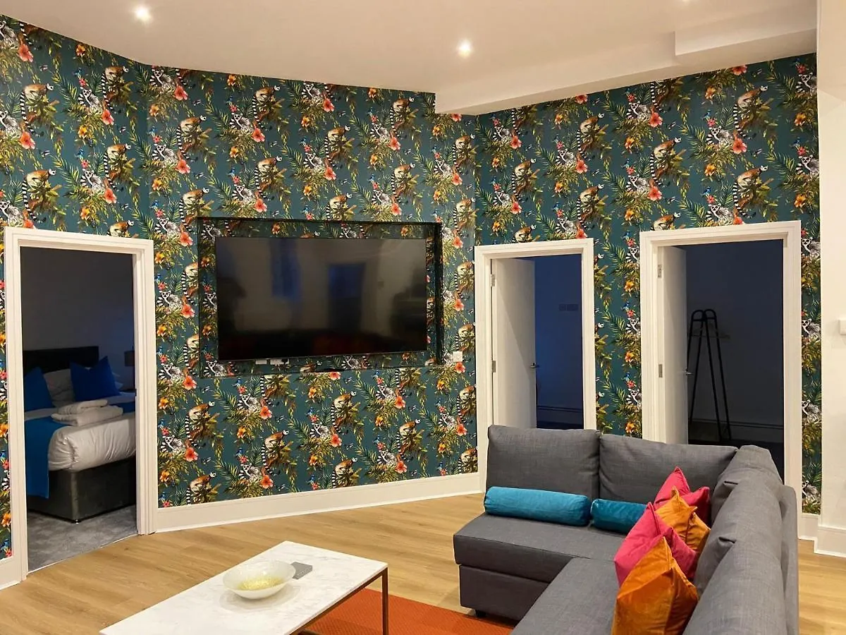 Vakantiehuis Apartment 5 4 bedrooms, sleeps x 15 York