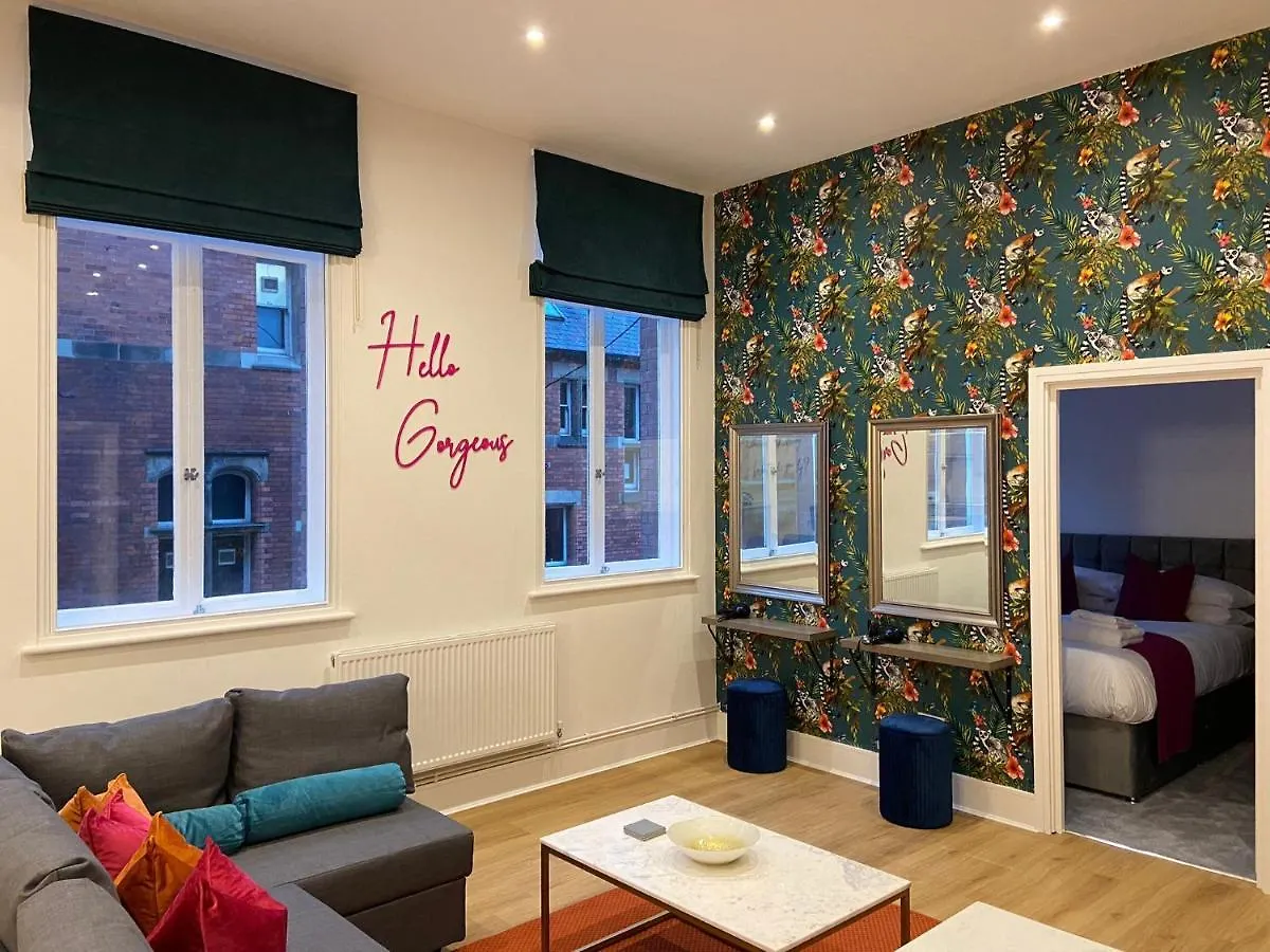 Apartment 5 4 bedrooms, sleeps x 15 York 0*,  Verenigd Koninkrijk