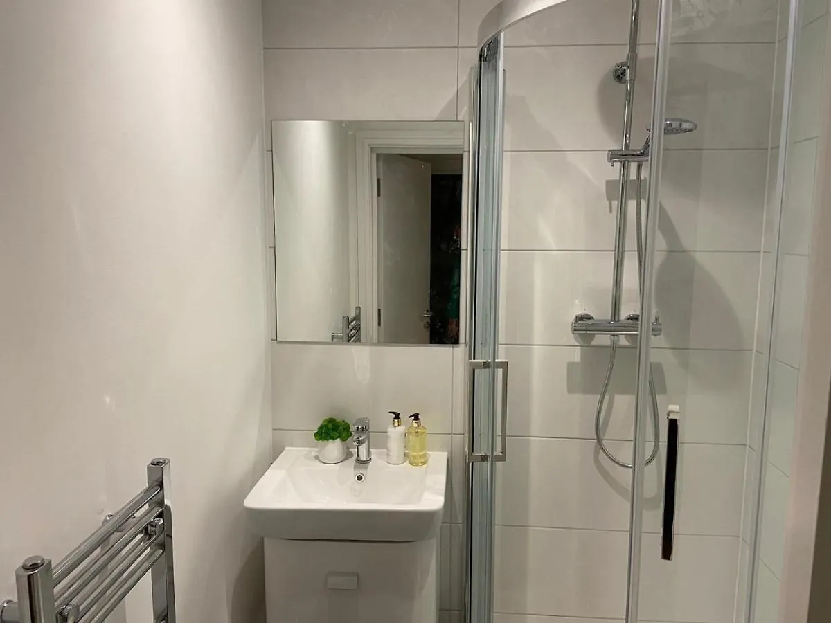 Vakantiehuis Apartment 5 4 bedrooms, sleeps x 15 York